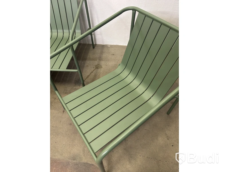 Outdoor lounge furniture