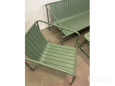 Outdoor lounge furniture