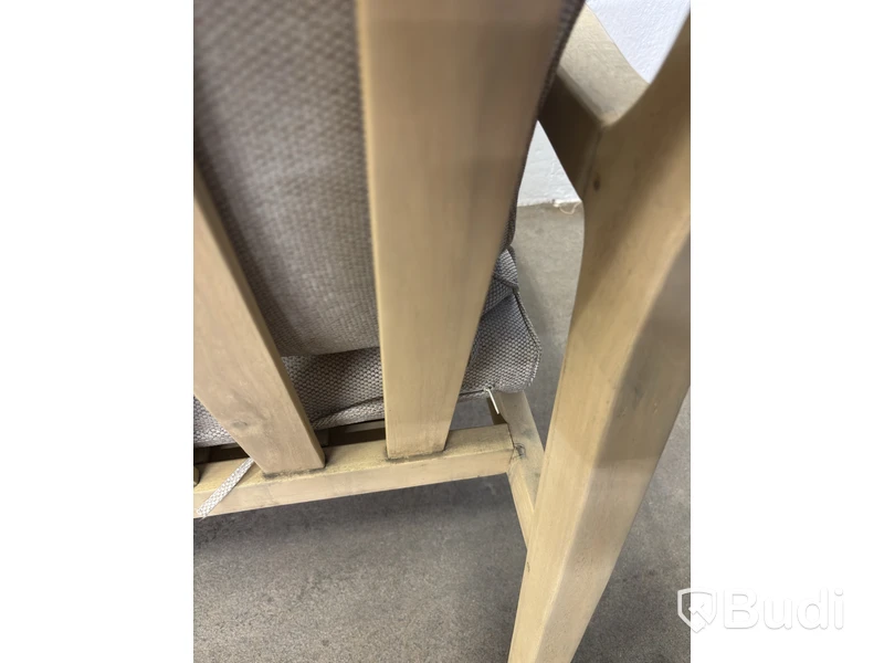 Outdoor lounge furniture set