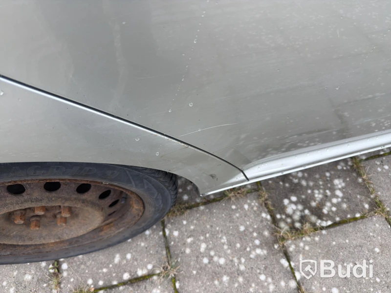 Toyota AVENSIS -2003