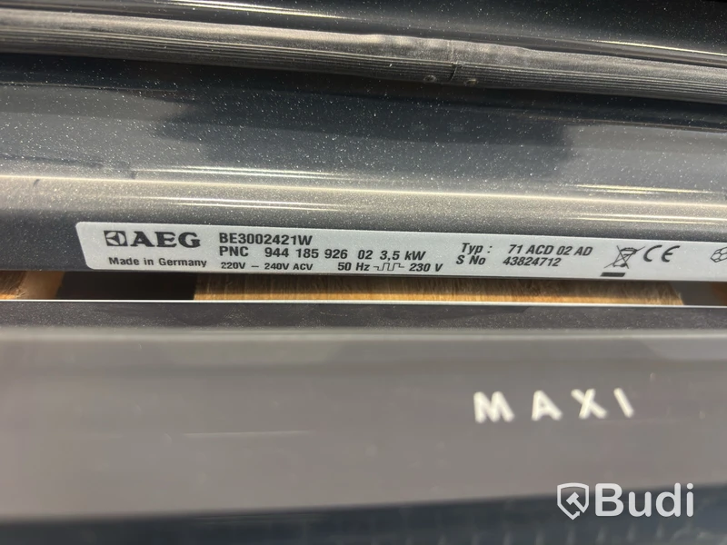 Ugn AEG BE3002421W