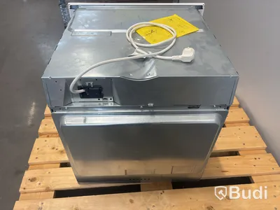 Ugn AEG BE3002421W