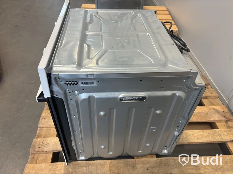 Ugn Electrolux EKB8100W