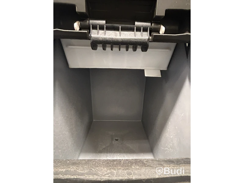 Ice machine, Manitowoc B320