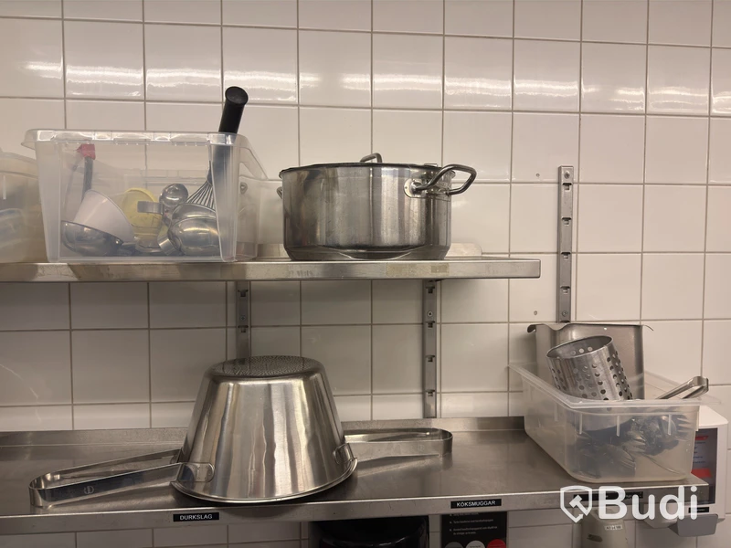 4 stainless steel shelves with contents, including gastronorm pans