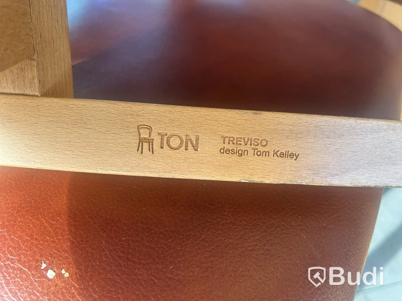 30 chairs, TON Treviso, Tom Kelley