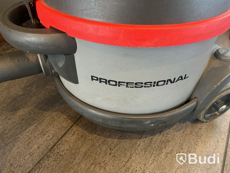 Hako Profi 1.2 vacuum cleaner and cleaning trolley