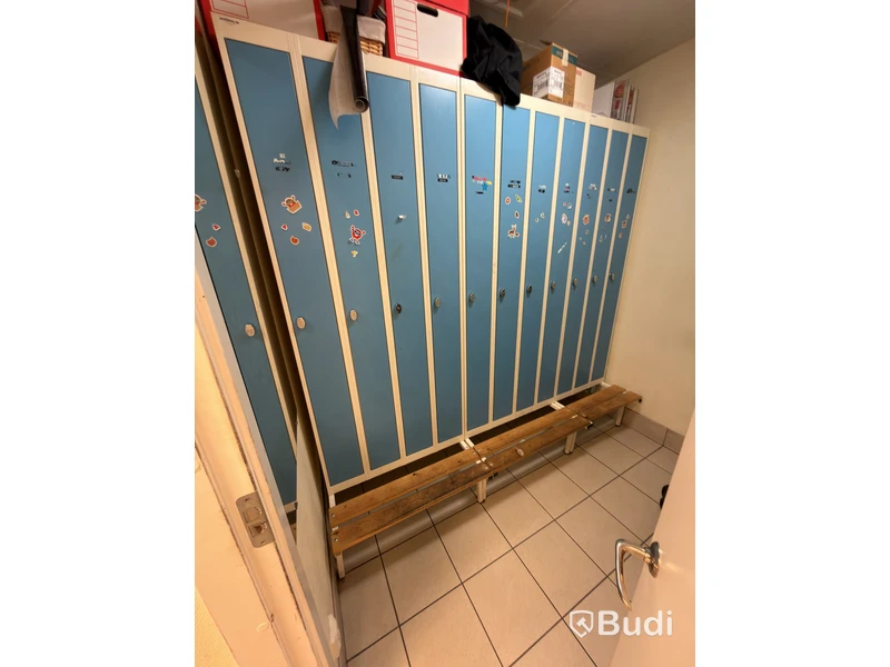 Changing room lockers, 21 pcs
