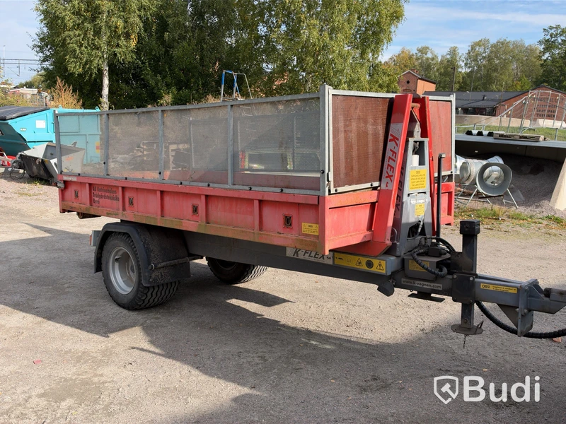 Lastväxlarvagn K-vagnen FV5000 med lövsugsaggregat K-sugen | 2012