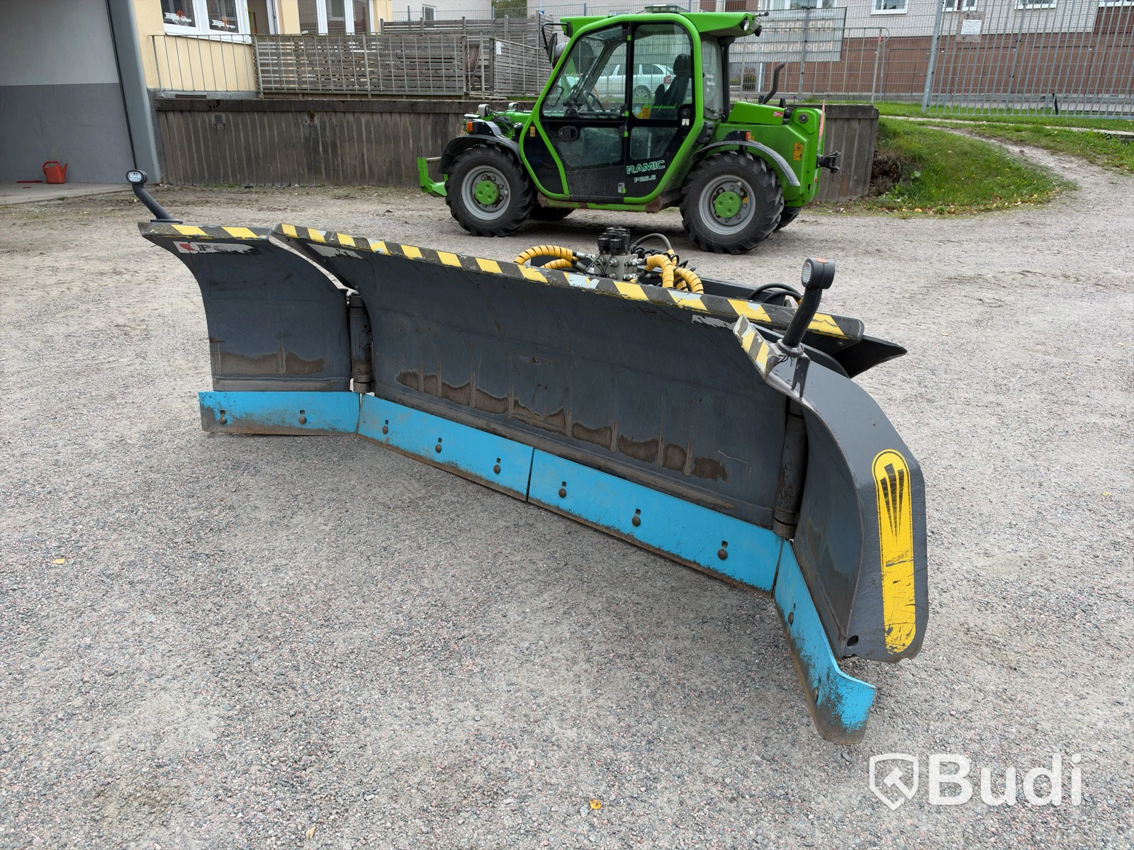 Hydraulic folding snow plow Pome Jeti LS AA | Merlo | 2013
