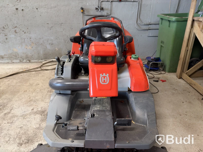 Åkgräsklippare Husqvarna P 524 | 2011