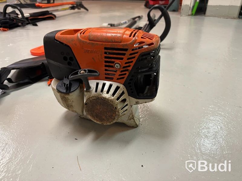 STIHL KM 131 R KombiEngine, with accessories
