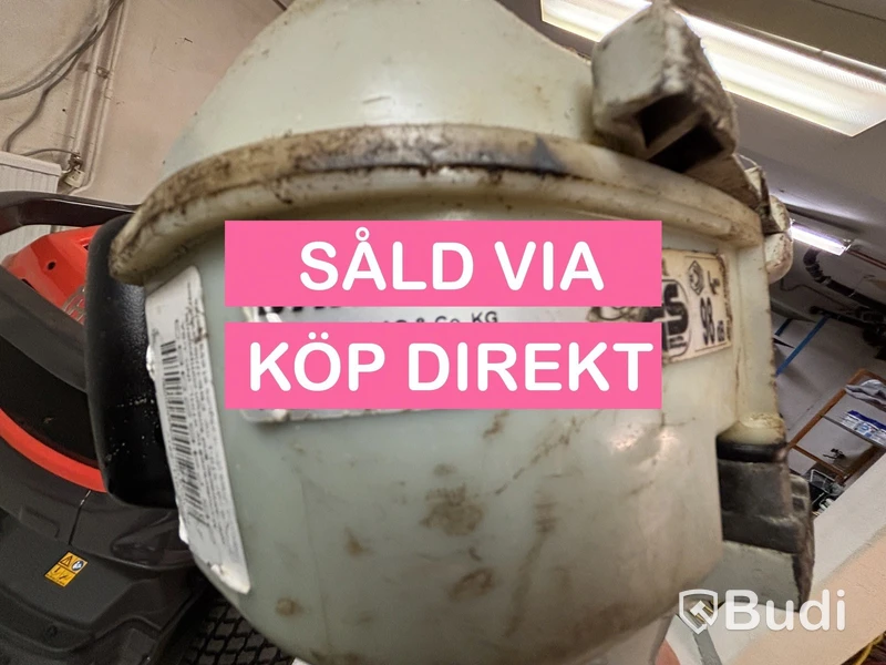 Långskaftad häcksax Stihl HL 100 med bärsele- SÅLD