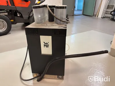 WMF 2000 S coffee machine, multiple beverage options