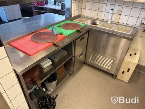 Kylbänk Fomet CT22, & servering med stayhot serveringsdel.