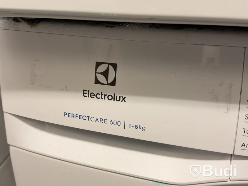 Tvättmaskin Electrolux och torktumlare Bosch