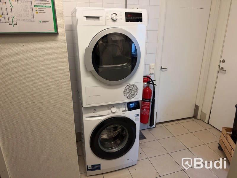Tvättmaskin Electrolux och torktumlare Bosch