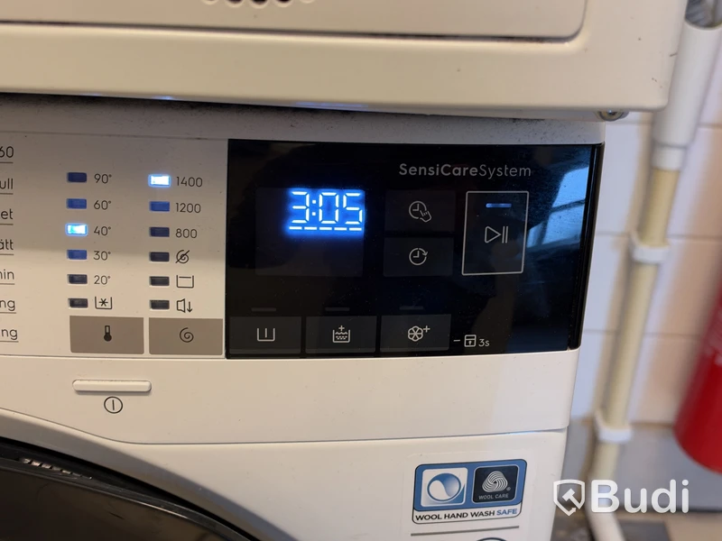 Tvättmaskin Electrolux och torktumlare Bosch
