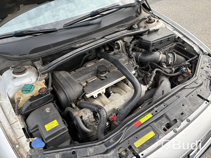 Volvo V70 -2004 | reparationsobjekt