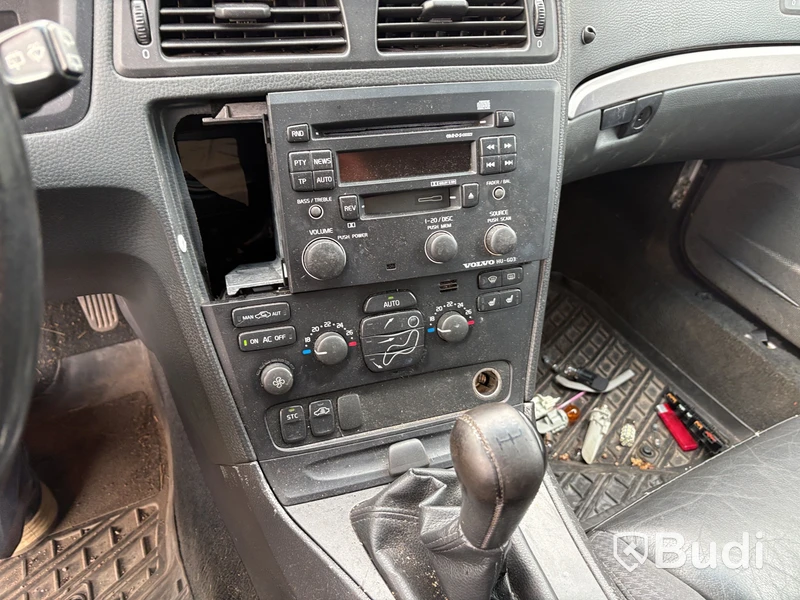 Volvo V70 -2004 | reparationsobjekt