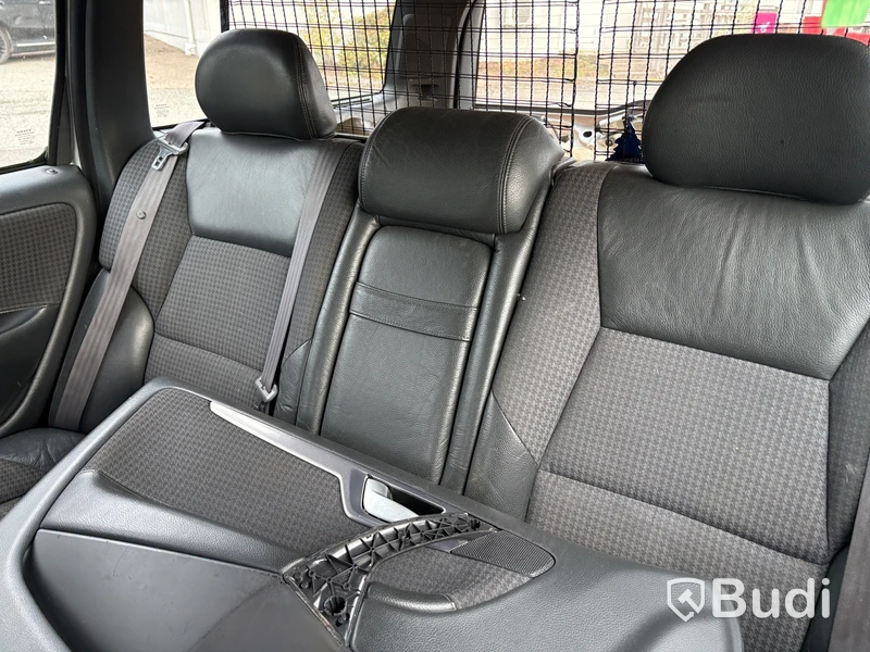 Volvo V70 -2004 | reparationsobjekt