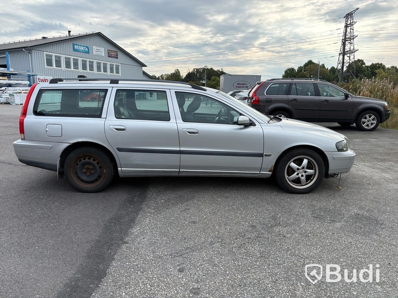 Volvo V70 -2004 | reparationsobjekt