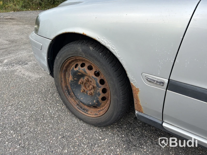 Volvo V70 -2004 | reparationsobjekt