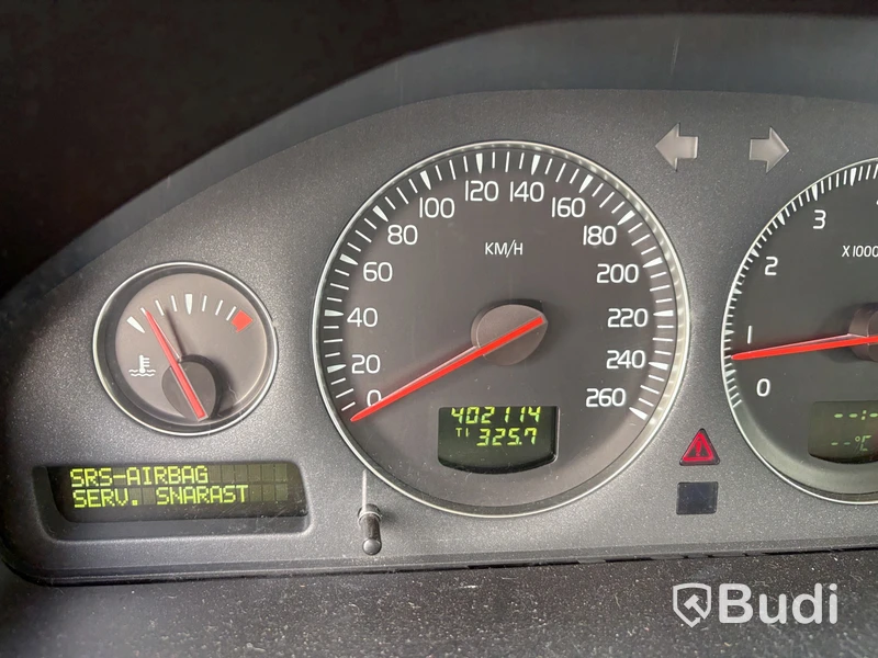 Volvo V70 -2004 | reparationsobjekt