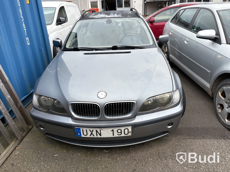 BMW 318i tou -2004 | Reparationsobjekt