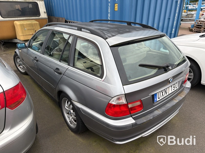 BMW 318i tou -2004 | Reparationsobjekt