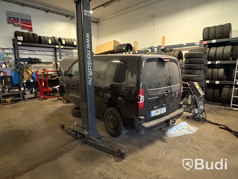 Skåpbil Peugeot Partner -2021 | Reparationsobjekt
