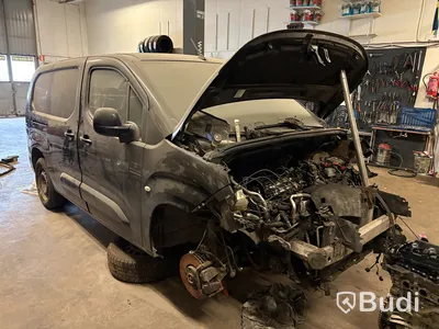 Skåpbil Peugeot Partner -2021 | Reparationsobjekt