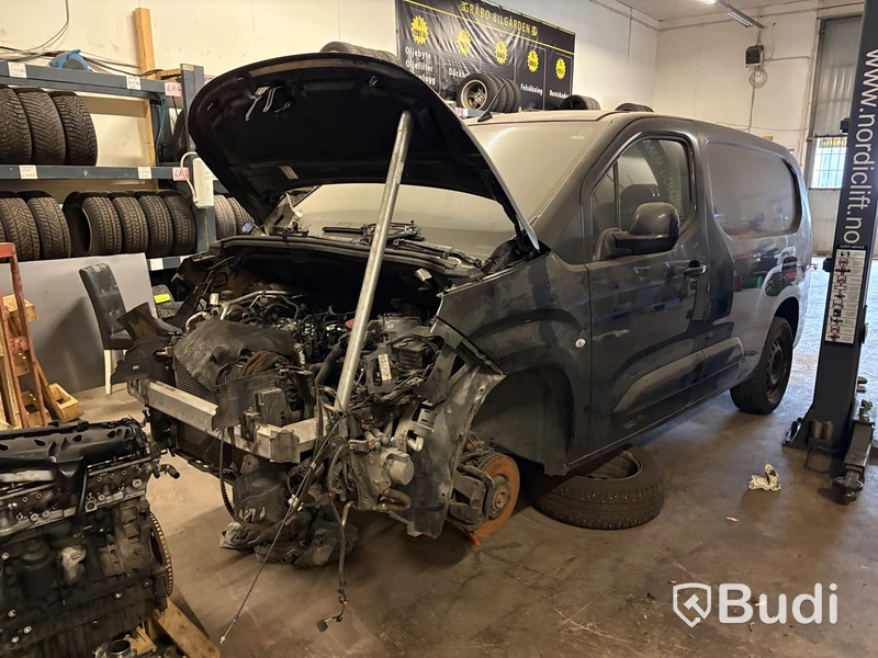 Skåpbil Peugeot Partner -2021 | Reparationsobjekt