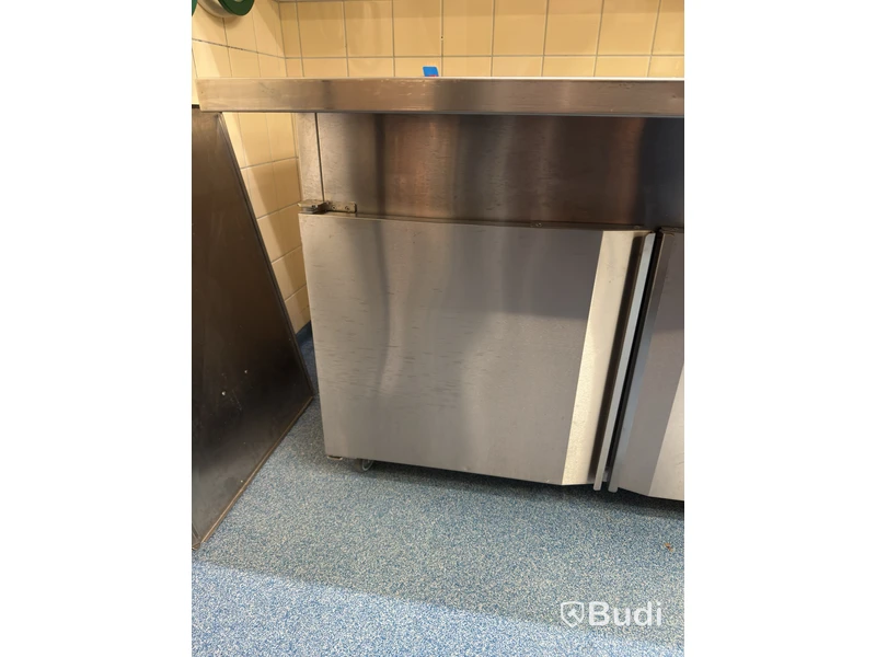 Kylbänk rostfri, med GN-kantiner