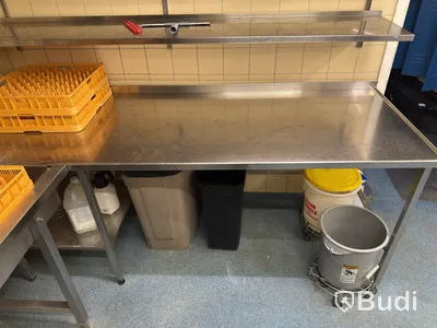 Diskhörna - diskmaskin inkl. diskbänkar och hyllor