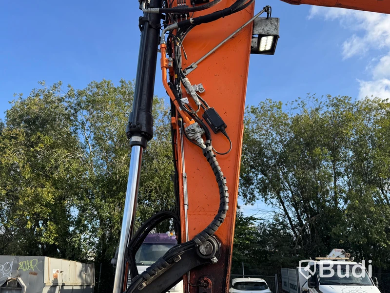 Hjulgrävare Doosan DX170W -2022 | Engcon
