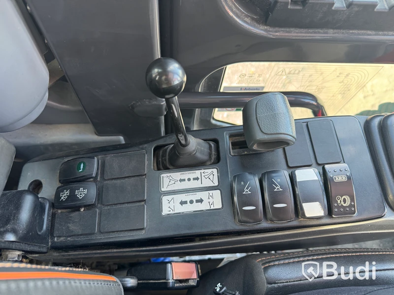 Hjulgrävare Doosan DX170W -2022 | Engcon