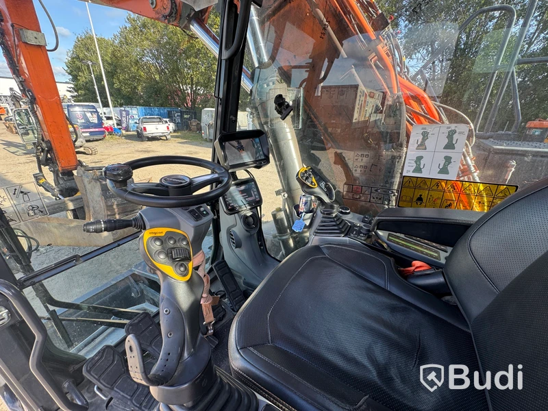 Hjulgrävare Doosan DX170W -2022 | Engcon