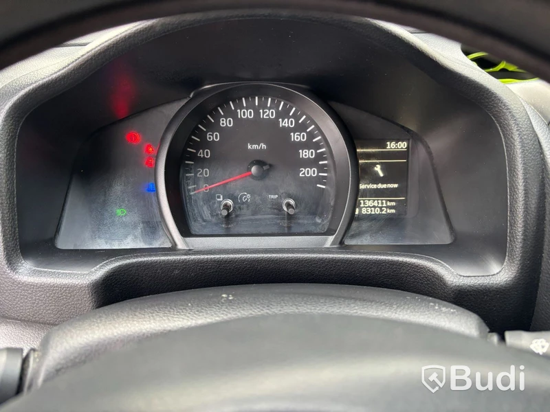 Skåpbil Nissan NV200 -2018