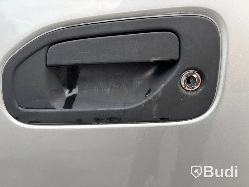 Skåpbil Nissan NV200 -2018