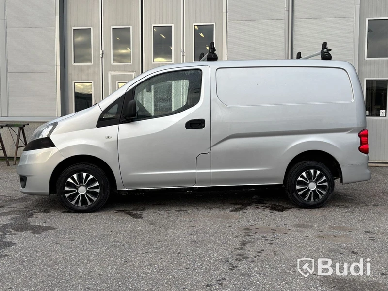 Skåpbil Nissan NV200 -2018