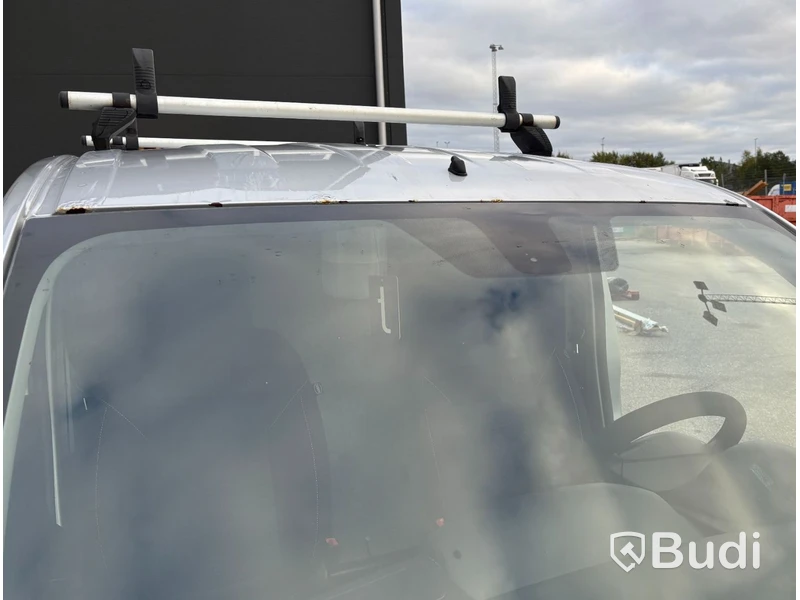 Skåpbil Nissan NV200 -2018