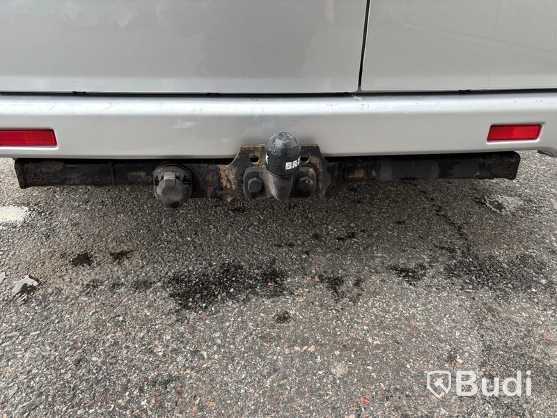 Skåpbil Nissan NV200 -2018