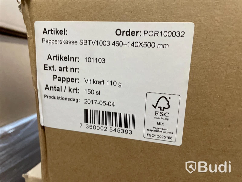 Ca 7st kartonger vita papperskassar 460plus140x500