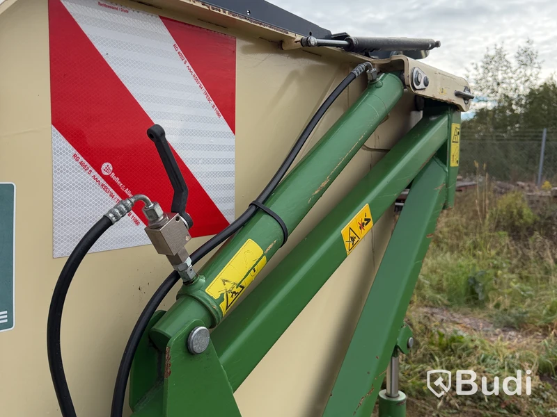 Slaghack Amazone SmartCut 1500, uppsamlare
