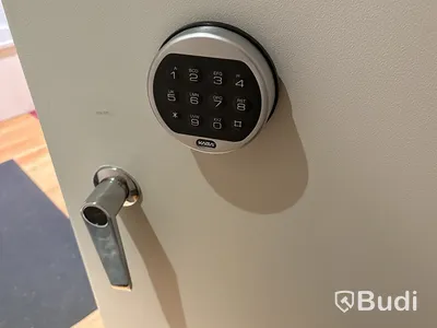 Säkerhetsskåp Top Safe Safir med SentrySafe