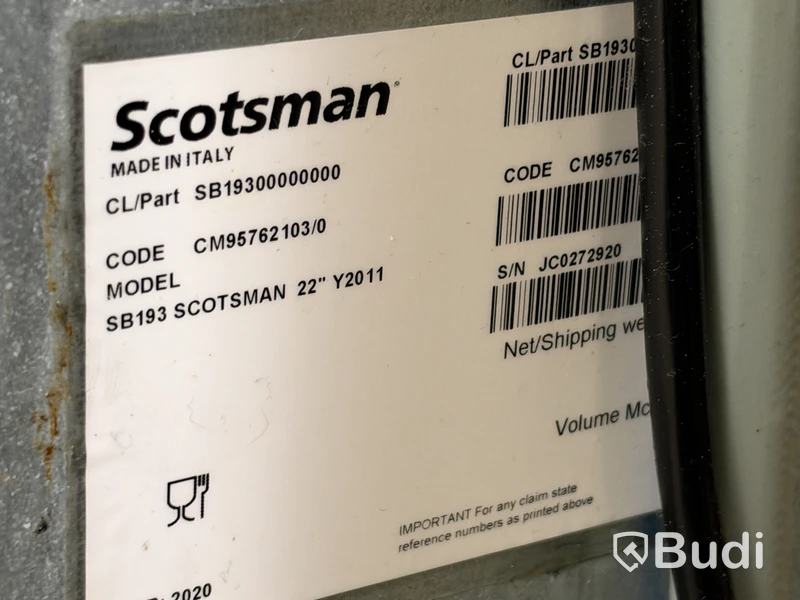 Ismaskin Scotsman NWH307AS med isbehållare | 55x85x170 cm