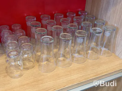 Parti glas, bestick & glashängare