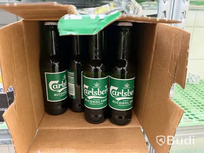 Hyllsystem inklusive läsk & alkoholfri öl