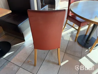 Komplett möbelinredning | 71 stolar & 49 bord